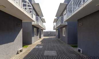 Imagem 3: Casa em Residencial Fechado com Terraço e 2 Dormitórios em Santa Maria