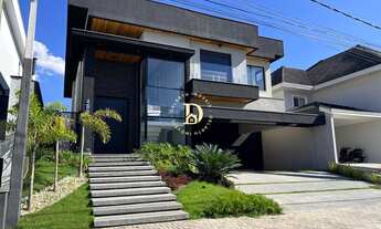 Imagem: Sobrado de Alto Padrão - Condomínio Jaguary