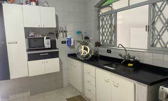 Imagem 7: Casa Térrea com terreno de 461 M2 - Santana - com 6 Dormitórios - SJCampos - 3