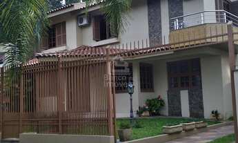 Imagem 2: Linda Casa com 4 dormitórios no Jardim Lindoia