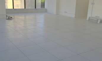 Imagem: Sala comercial de 115m² no Carlos Pena