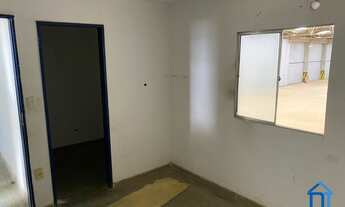 Imagem 3: Galpão com 1.200 m² em condomínio em Prazeres!