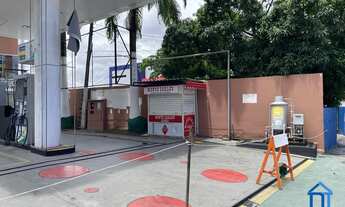 Imagem 2: Posto de gasolina de esquina em Boa Viagem