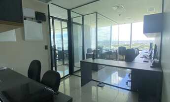 Imagem 4: PRESTÍGIO MÁXIMO: SALA EXECUTIVA (103M²) NO RIOMAR TRADE CENTER!