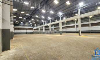 Imagem: Galpão de Alto Padrão 9.000 m² com 18