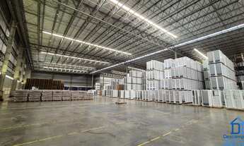 Imagem: Galpão Logístico 7.413m² com 9 Docas