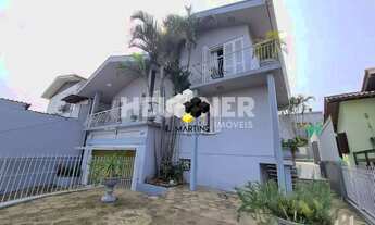 Imagem 2: Casa a Venda em Novo Hamburgo Bairro Ideal com Linda Piscina