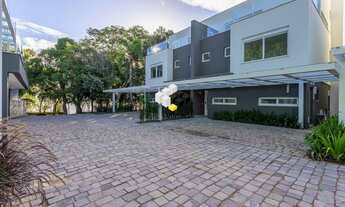 Imagem: Casa de 441m² de frente para o Guaíba