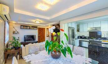 Imagem 5: A Venda Casa Sobrado com 199m² com 3 dormitórios com piscina no Bairro Estância