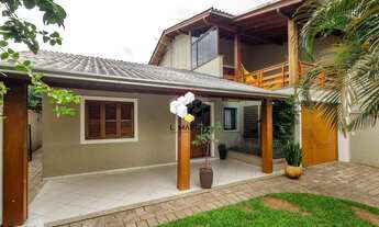 Imagem: LInda Casa a Venda em Novo Hamburgo Bairro