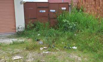 Imagem: Terreno com duas 2 lojas a venda