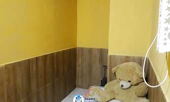 Imagem 2: Prédio com 3 Apartamento