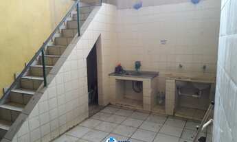 Imagem 7: Lojas e salas comerciais no centro de Duque de Caxias