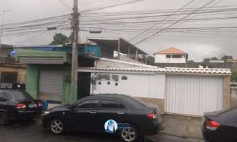 Imagem 4: Casa, Loja, Espaço com piscina - A venda