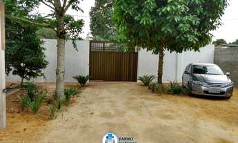 Imagem: Casa em Quintal com árvores frutíferas