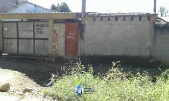 Imagem 6: Casa com Quintal Grande