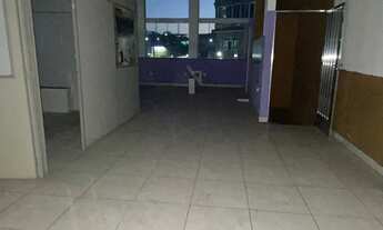 Imagem: Sala comercial no centro de Saracuruna