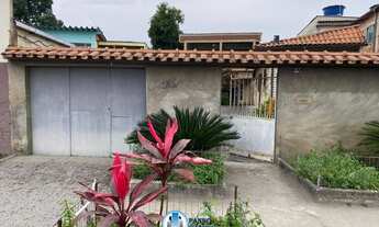 Imagem 2: Terreno com 2 casas a venda