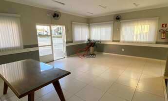 Imagem: Casa à venda em condomínio fechado