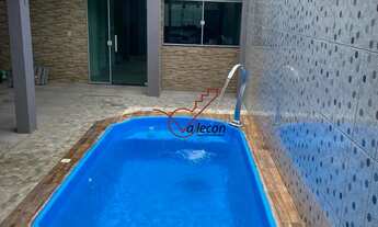 Imagem: MARAVILHOSO SOBRADO com PISCINA - NOVINHO