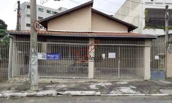 Imagem: 3 casas no centro de São José dos Campos