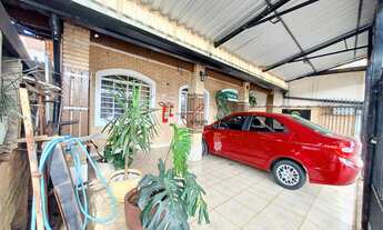 Imagem 1: Casa 4 dormitórios com Edícula à Venda no Bosque dos Eucaliptos em São José dos