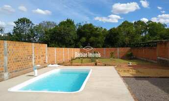 Imagem 2: Casa com piscina no Arroio Grande