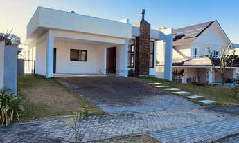 Imagem: Casa com 3 suítes - Condomínio Country