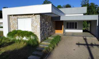 Imagem: Casa nova no condomínio Figueiras