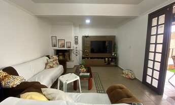 Imagem 6: Alvenaria de 4 Dormitórios com Suíte Próximo ao Centro!!