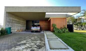 Imagem: Linda Alvenaria Moderna de Alto Padrão!!