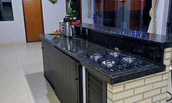 Imagem 3: SOBRADO EM ALVENARIA EM BALNEARIO PICARRAS SC