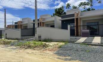 Imagem: Casa geminada pronta para morar em barra