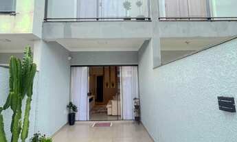 Imagem: Casa sobrado mobiliado em Balneário Piçarras