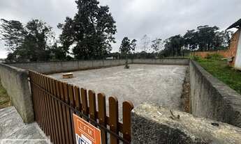 Imagem 5: Terreno pronto para construir todo murado