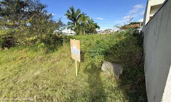 Imagem 3: Terreno em rua pavimentada em Balneário Piçarras SC