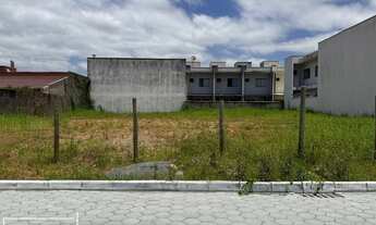 Imagem 3: Terreno pronto para construir