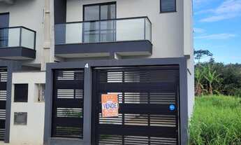 Imagem 4: SOBRADO PROXIMO DO MAR EM BALNEARIO PICARRAS SC