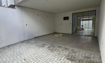 Imagem 3: Sobrado proximo do mar