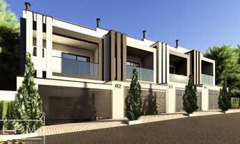 Imagem: Sobrado em fase de construção em balneário