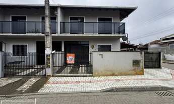 Imagem 2: Sobrado mobiliado próximo do mar em Balneário Piçarras Sc