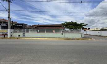 Imagem 4: Casa de esquina mobília a venda Balneário Piçarras SC