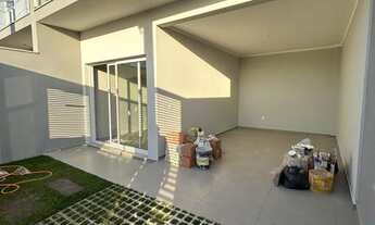 Imagem 2: SOBRADO ALTO PADRAO PERTO MAR