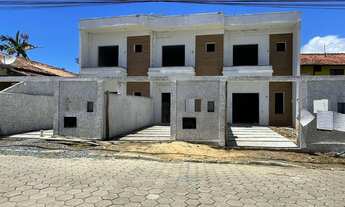 Imagem: Sobrado geminado, 2 dormitórios na Rua