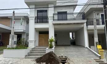 Imagem: Casa em condomínio fechado