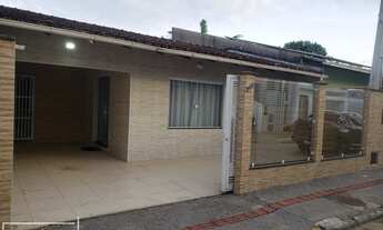 Imagem 3: Casa no centro de Balneário Piçarras SC