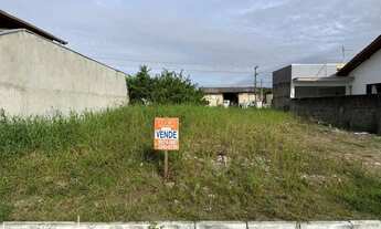 Imagem: Terreno pronto para construir