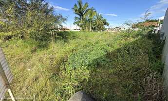 Imagem 4: Terreno em rua pavimentada em Balneário Piçarras SC