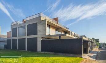 Imagem 3: Sobrado triplex a venda em Balneário Piçarras SC