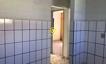 Imagem 2: ALUGA- Apartamento 2 dormitórios, 1 banheiro localizado No planalto verde Ribeir